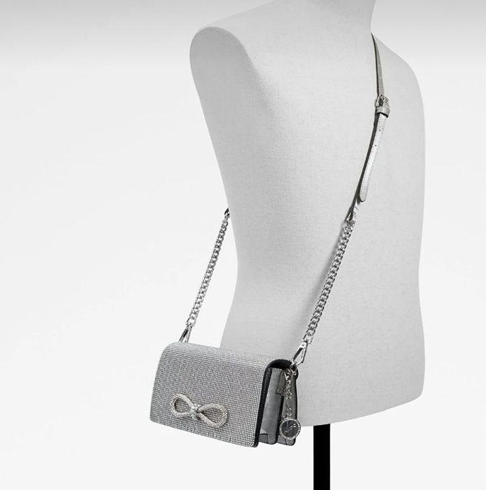 Продаётся вечерняя сумочка бренда ALDO