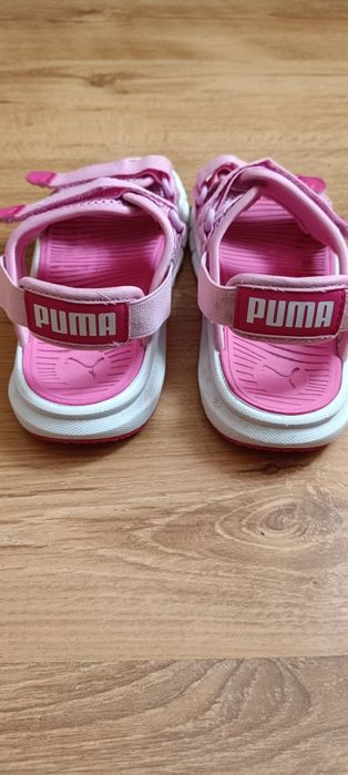 Puma сандали.   .