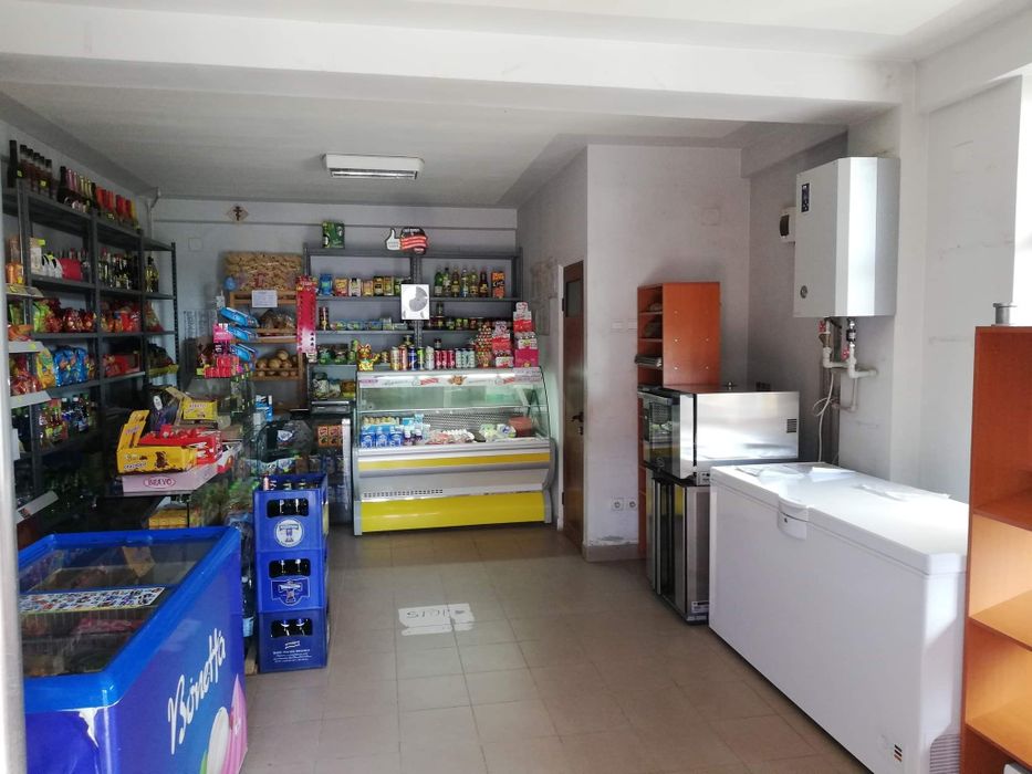 Spatiu comercial generos