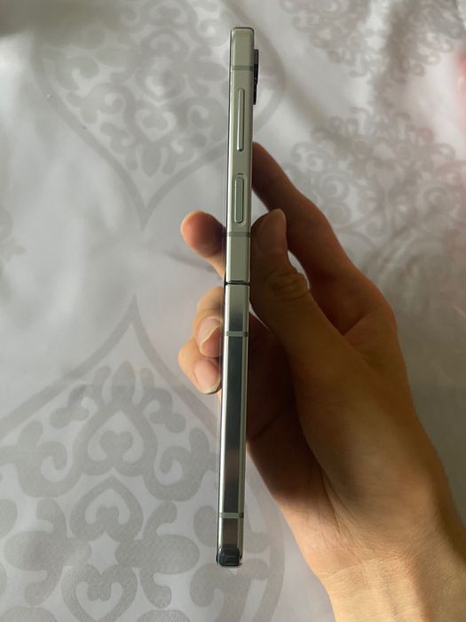 Samsung Z Flip 5 512 гб