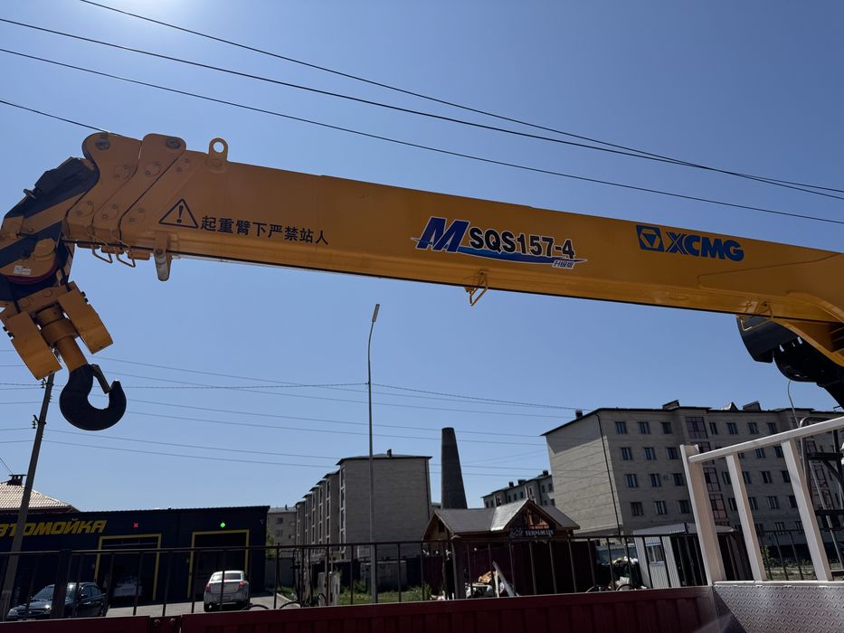 Услуги манипулятора и автовышки.