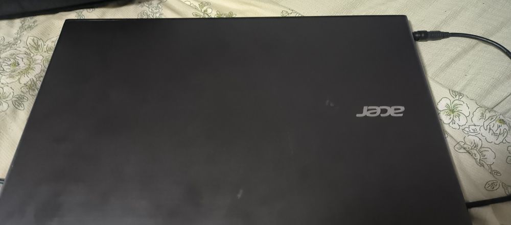 Ноутбук Acer aspire E5