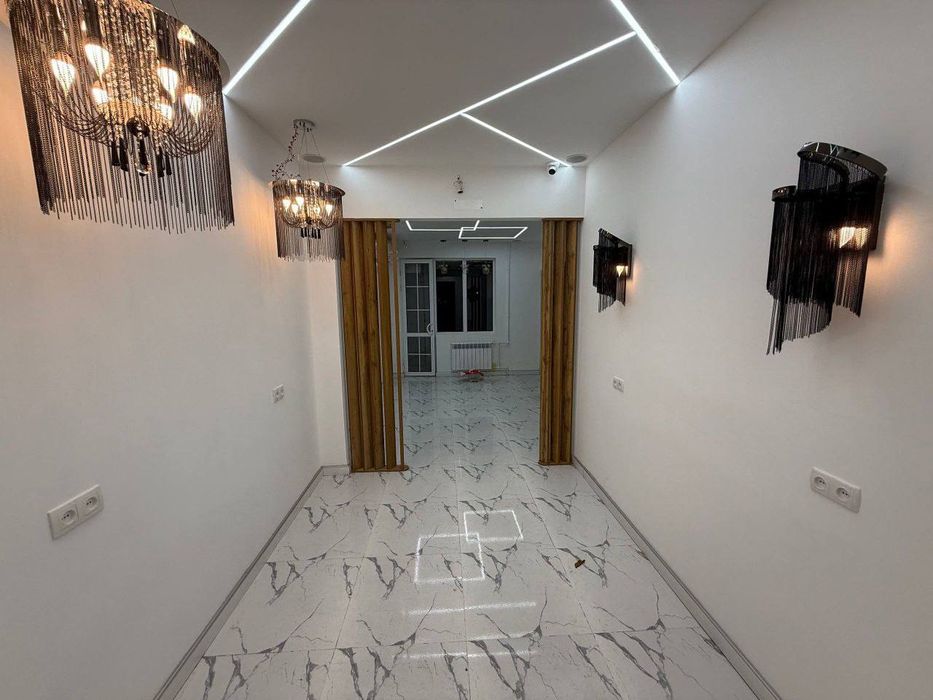 Торговый центр чилонзар 2 квартал  американское посольство  нежилое 
П