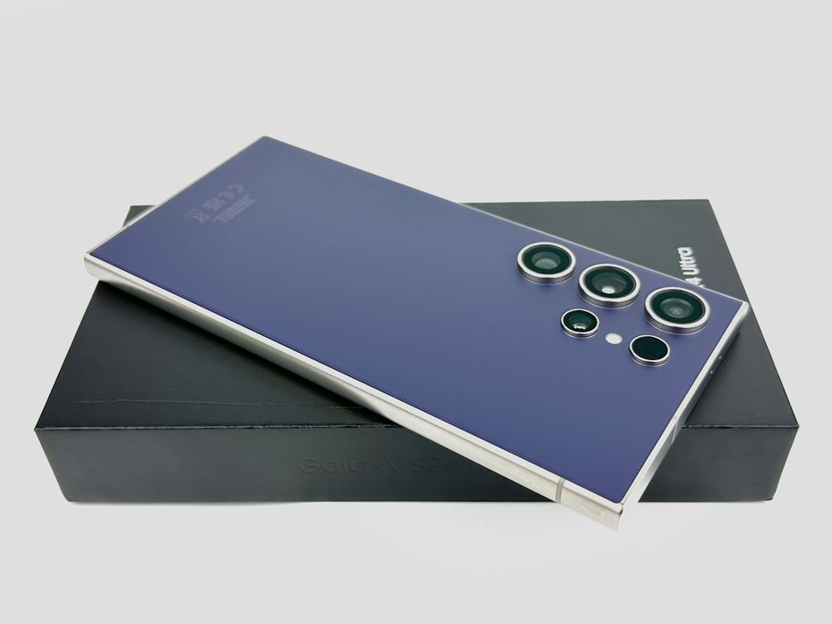 Samsung Galaxy S24 Ultra 5G 256GB 12RAM Violet Перфектен! Гаранция!