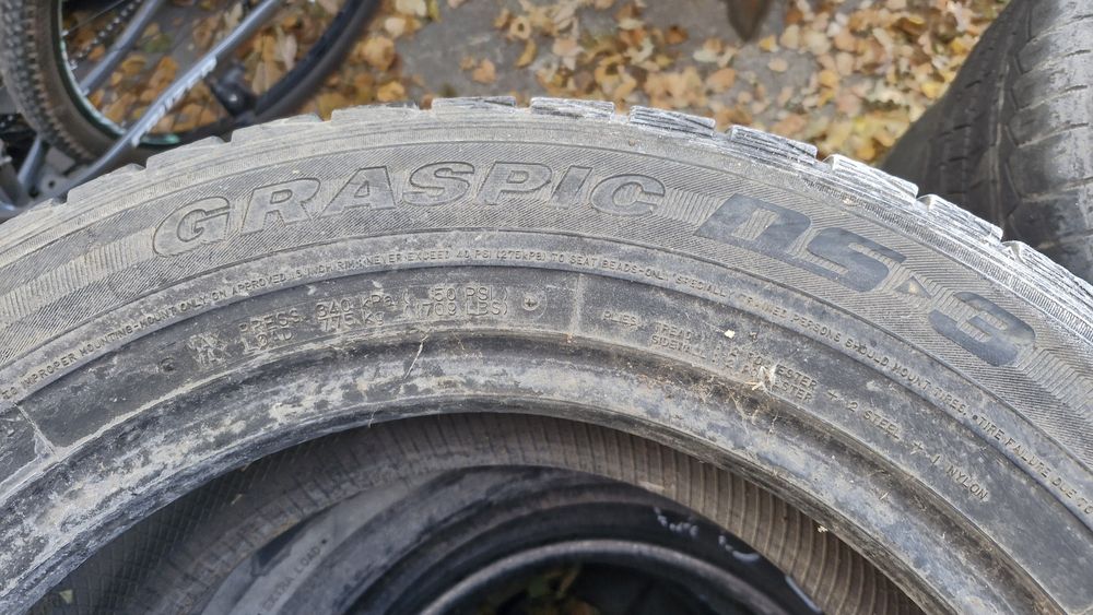 2 баллона Данлоп...липучка