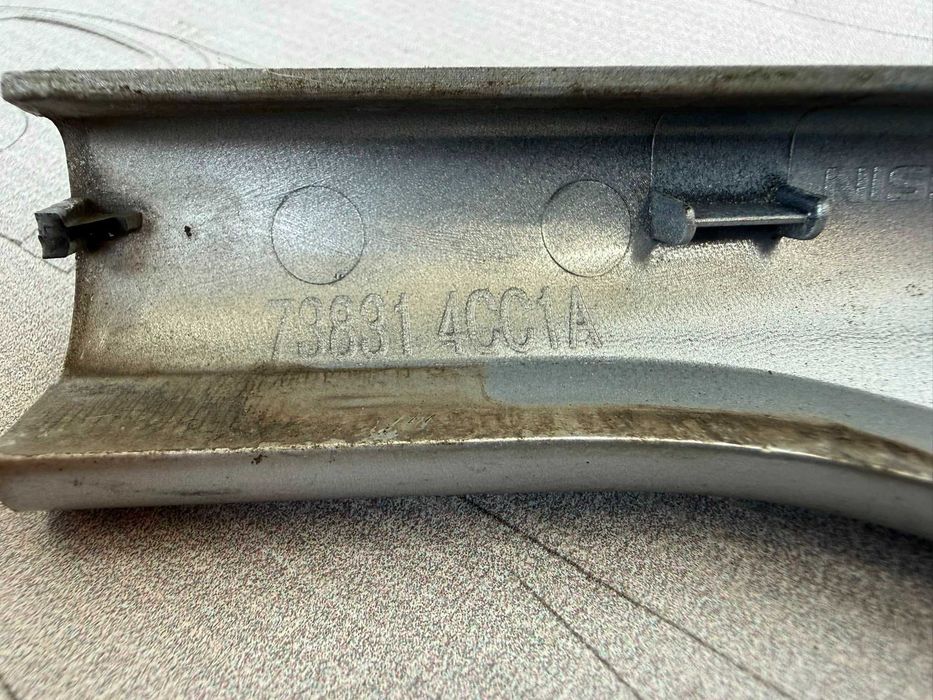 Capac Ornament Bare Plafon Fata Stanga Nissan X-Trail 2015 / 2014-2021 Cod OEM 738314CC1A (5B2)