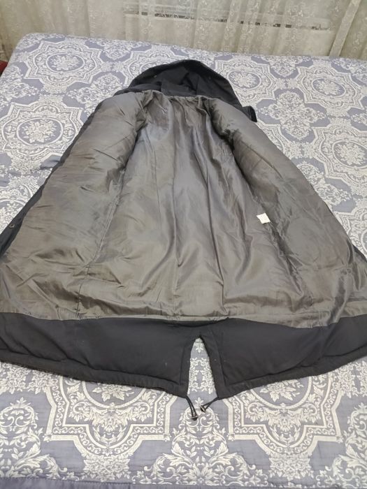 Продам женскую пуховик