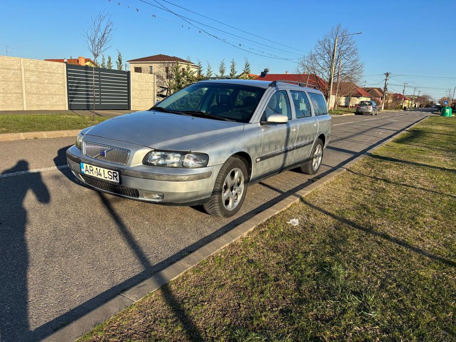 Titlu: Volvo V70 2.4 D5 163 cp, automata, 2004, fara rugina, intretinu