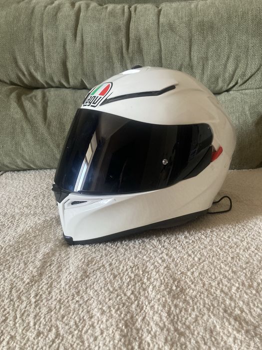 Мотошлем agv k1