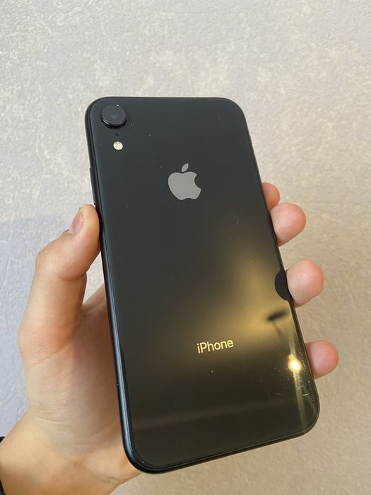 Айфон XR, черный цвет