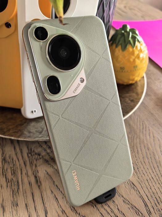 Huawei Pura 70 Ultra , garanție 2 ani