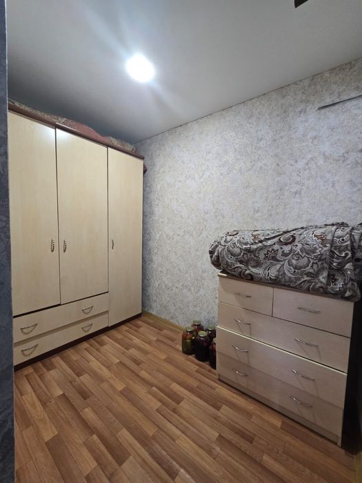 Продам 1 комнатную квартиру в центре