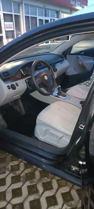 De vânzare Volkswagen passat B6 2010