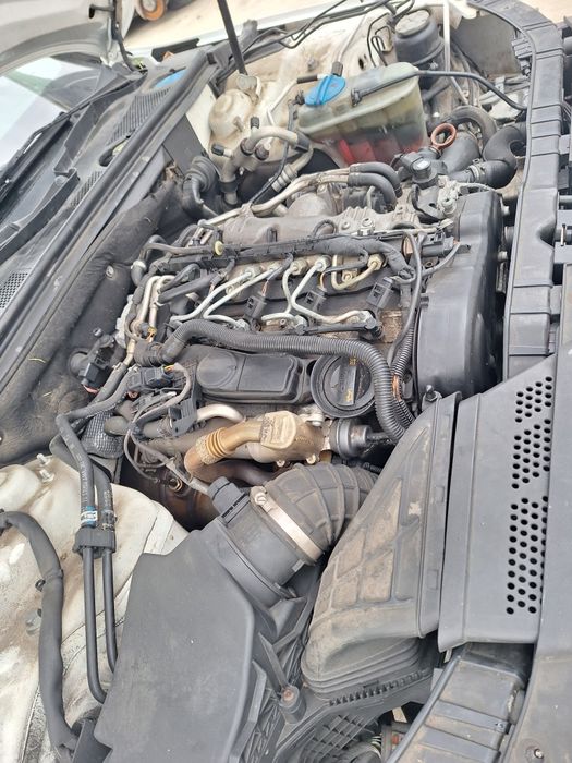 Двигател Audi A4 B8 2.0TDI / Ауди А4 Б8 2.0ТДИ 2010г. Код: CAGA