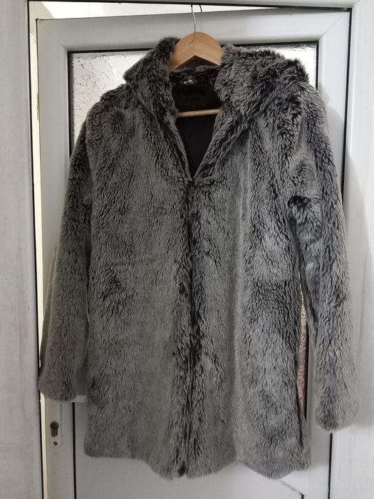 Haina pufoasa  superbaaaa