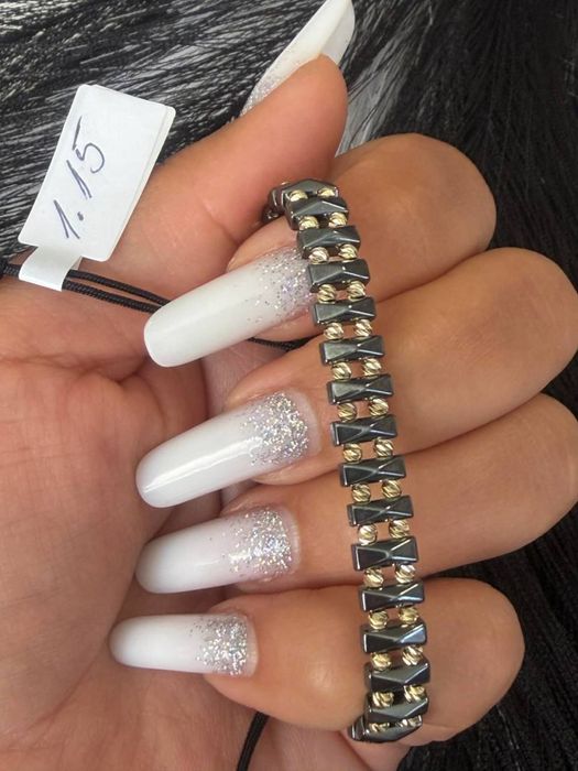 Bratari aur pretul difera in functie de gramaj