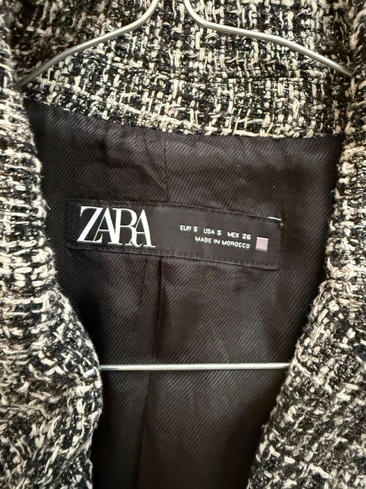 Костюм от Zara - черно/бял