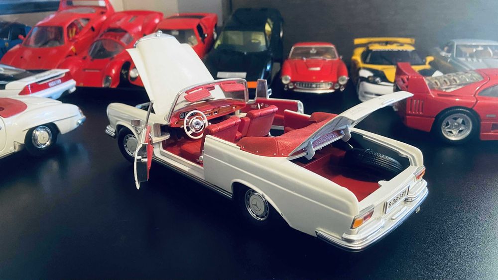 Mercedes Benz 1:18 колекционерски модели Мерцедес Бенц