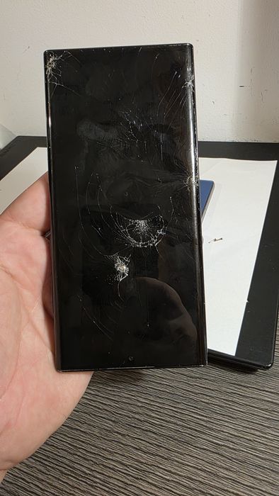 Samsung S22 Ultra pentru piese