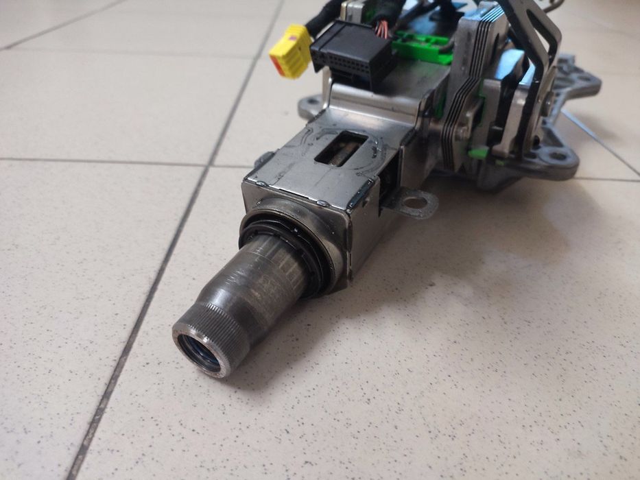 Кормилен прът за VW Golf 5