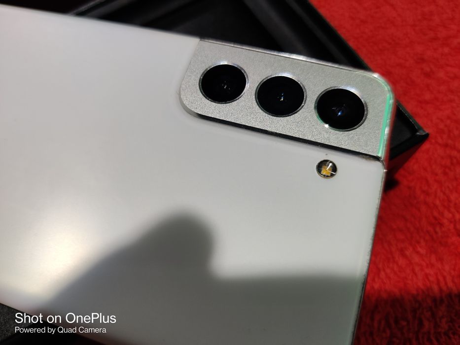 Samsung Galaxy S21 5G 128GB 8RAM Phantom White 24м.гаранция от Емаг