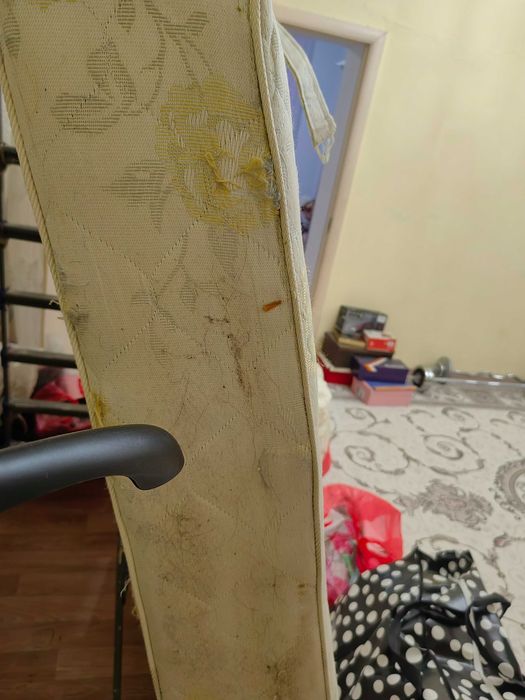 Матрас 200/160 б/у  рабочий