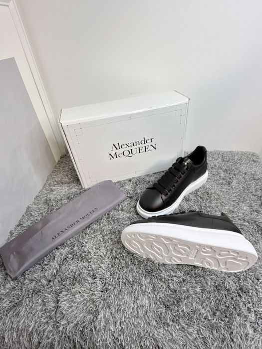 Adidasi Alexander Mcqueen