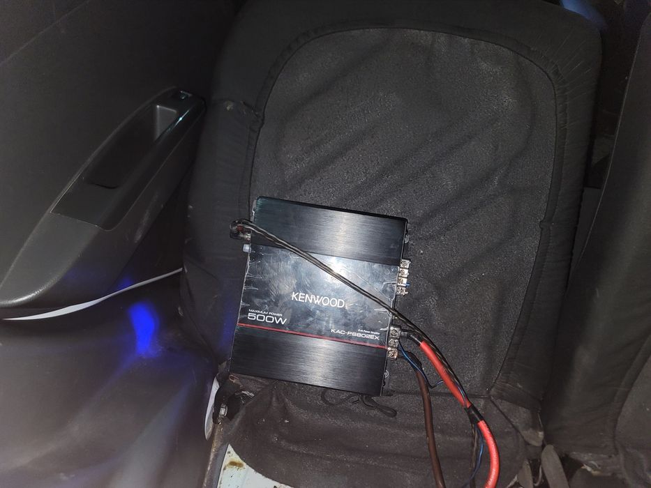 Uslitil kenwod holati yaxshi yangi desyam boladi