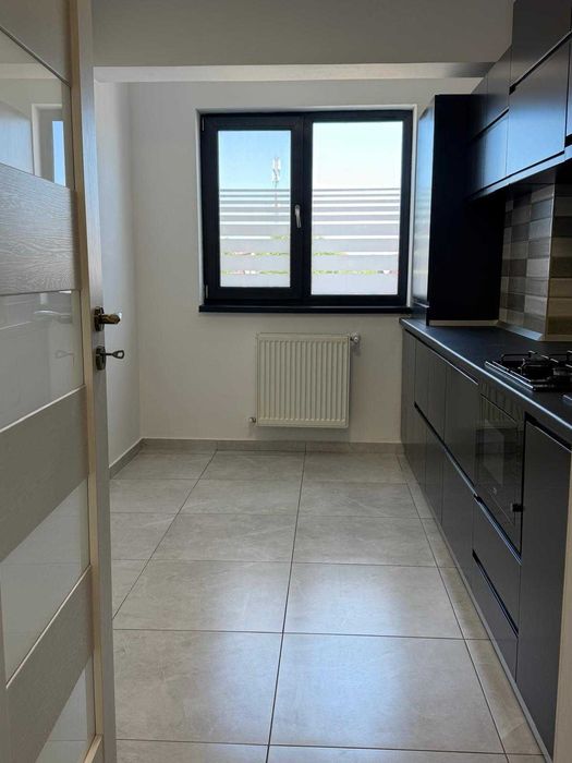 Vand apartament 3 camere McDonald's Cristalului Bragadiru cu 2 locuri parcare