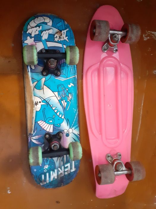 Продам 2 скейта в хорошем состоянии
