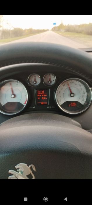 Пежо 308 хетчбэк