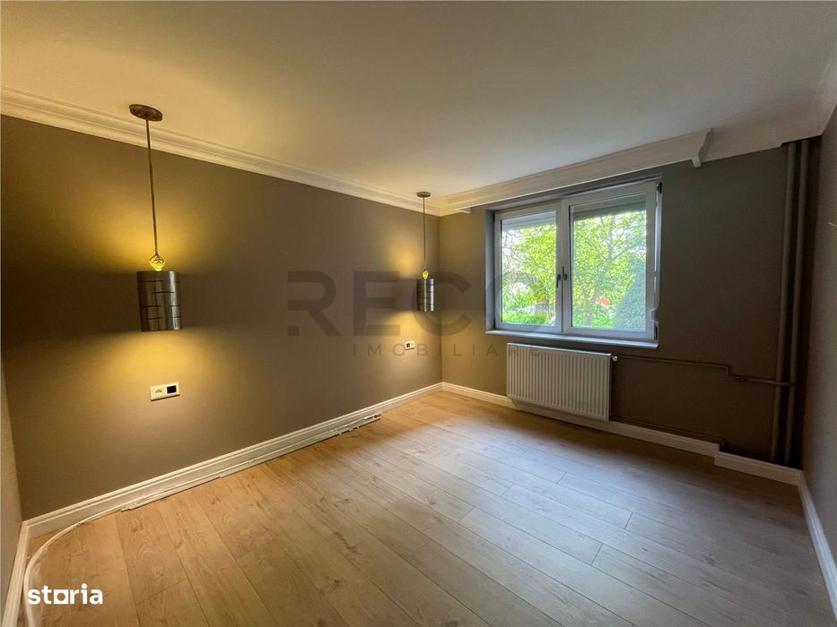 RECO Apartament 3 camere decomandat tip PC zona Decebal