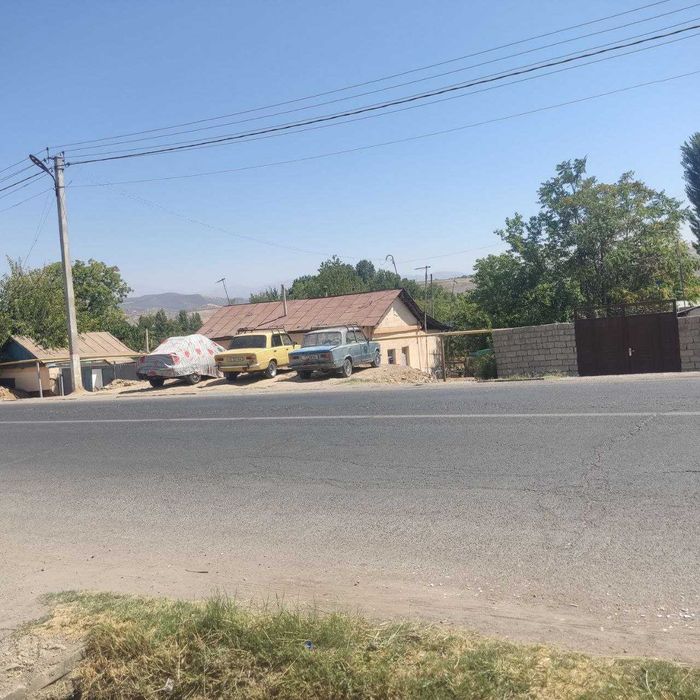 uy sotiladi 6 сўти dan 2ta