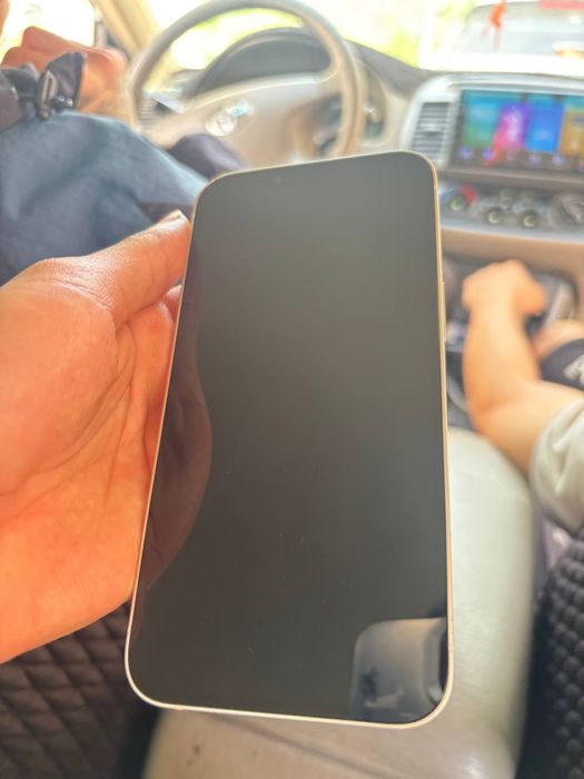 Продам IPHONE 13 128gb