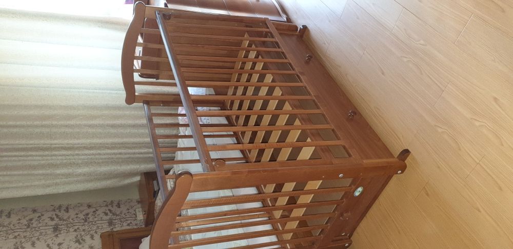 Кровать-манеж натуральное дерево