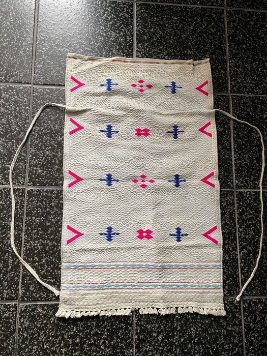 Автентична Бяла Престилка