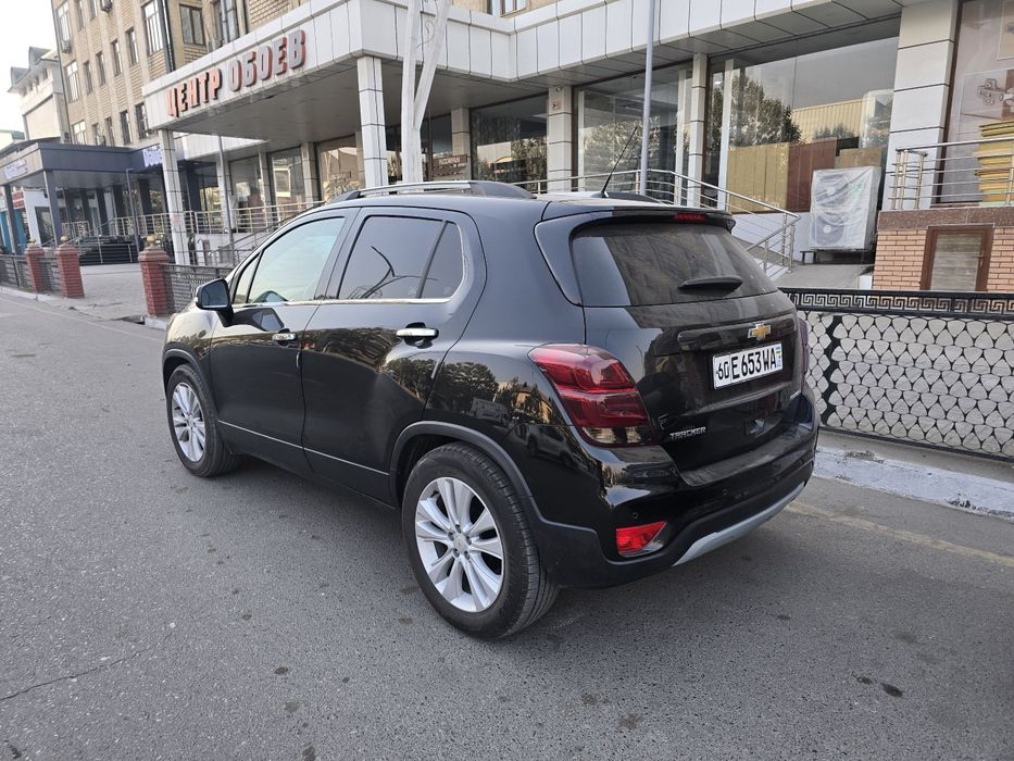 Chevrolet Tracker Premier сотилади