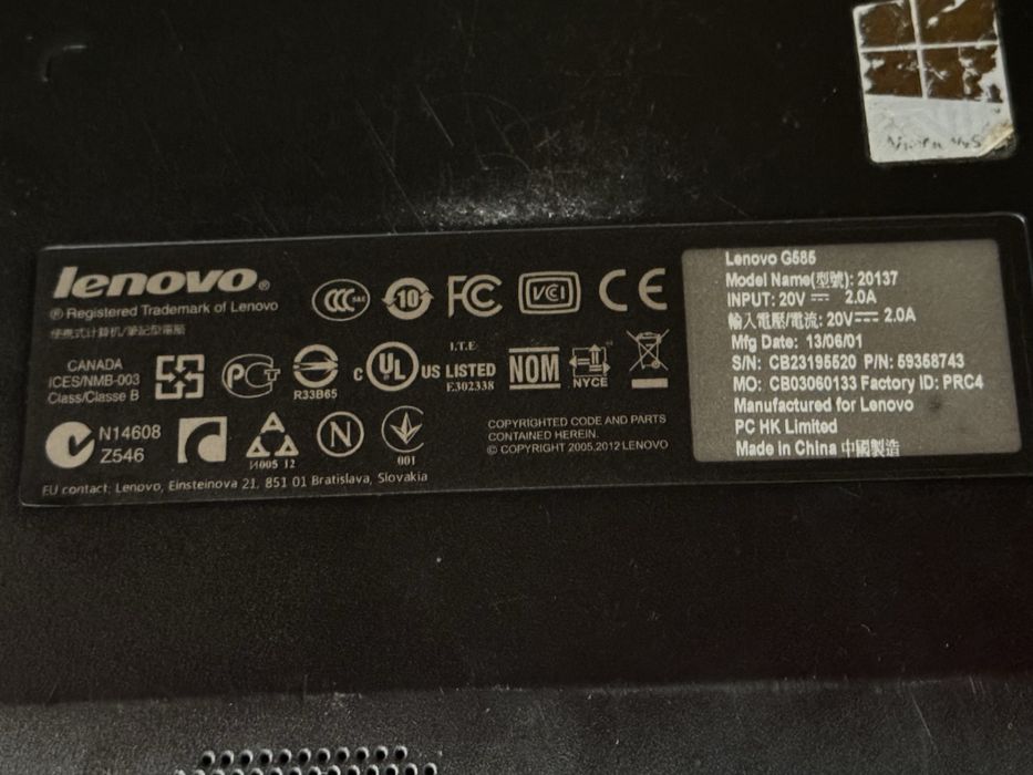 Lenovo G585 рабочий ноутбук + зарядка