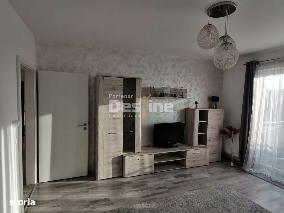 Apartament cu 2 camere decomandat, cu balcon si loc de parcare,   Avan