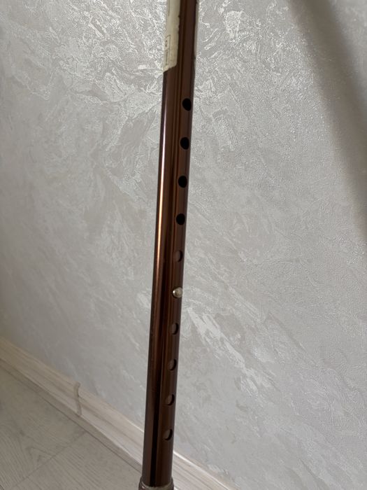 Продам трость ( трость для ходьбы)