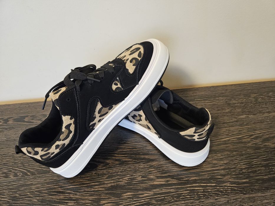 Нови кецове с леопардов принт н.39/40