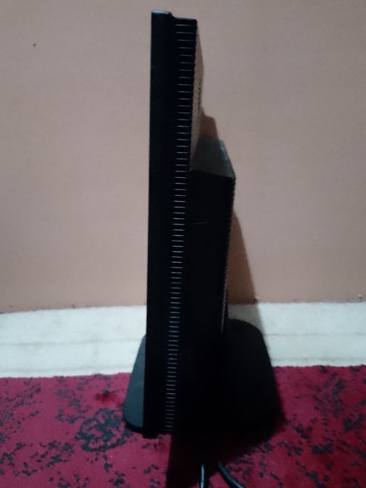 Продается монитор в хорошем состоянии