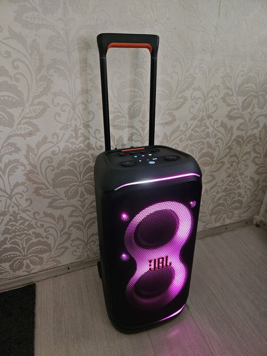 Boxa JBL 320 Nou