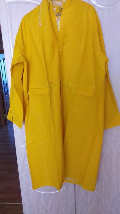 Продам плащ непромокаемый