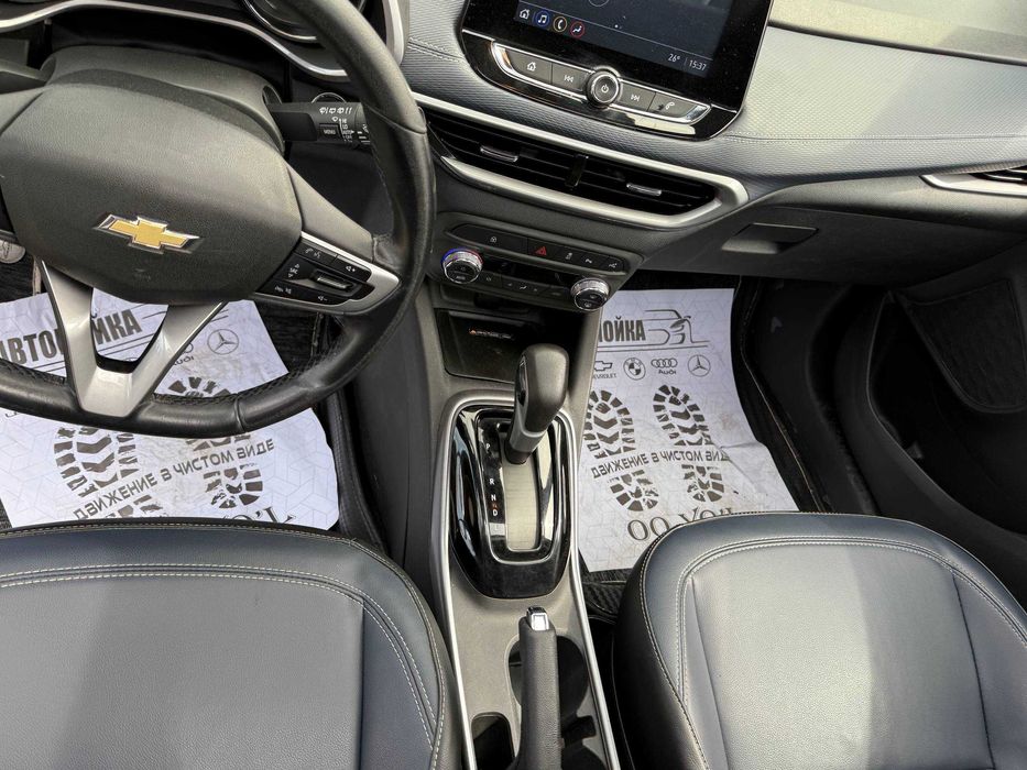 Tracker LTZ 2023 full boshiga 700$