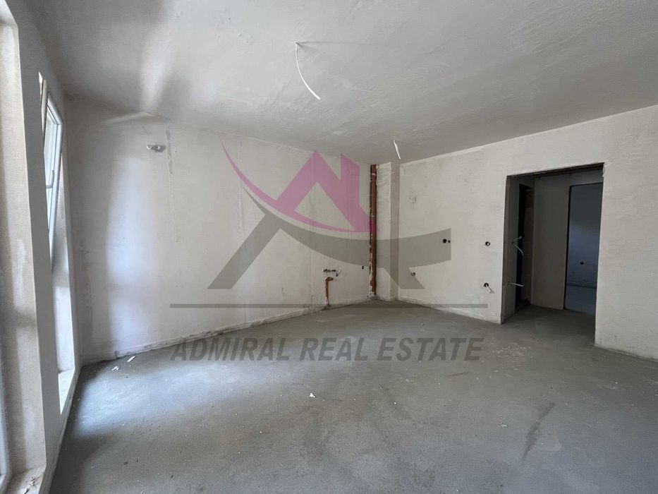 Продава се Двустаен апартамент в Варна, Изгрев - 54 кв.м за 1297 €/кв.м - Снимка #2