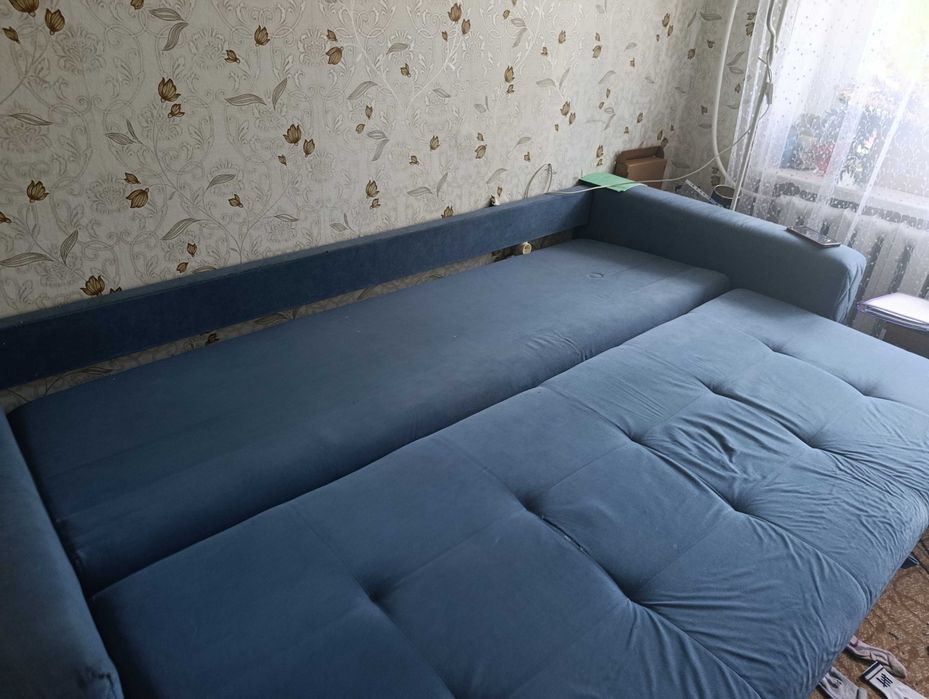 Продам диван. Самовывоз