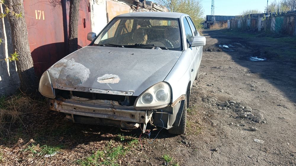 Продам Приору в нормальном состоянии