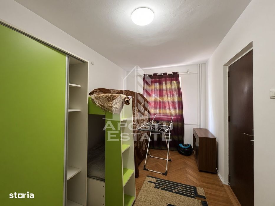 Apartament cu 2 camere de vanzare, parter, zona Dacia