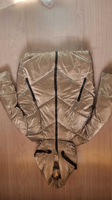 Пуховик на девочку рост 146